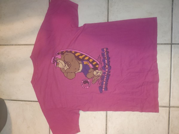 Town and country thrilla gorilla