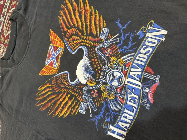 Vintage 1980s 3D emblem Harley Davidson tshirt