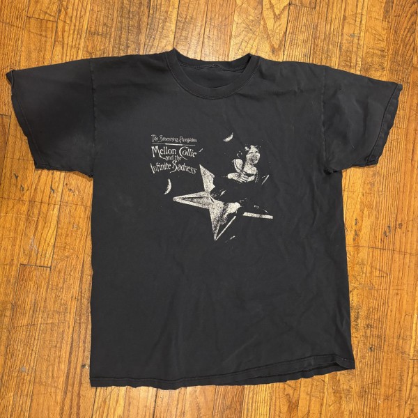 LC Smashing Pumpkins Mellon Collie and the Infinite Sadness monochrome graphic