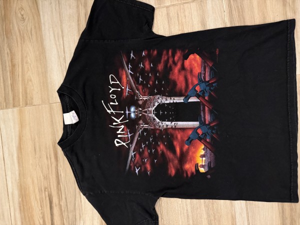 Pink Floyd size medium price check