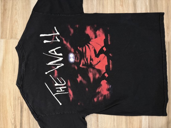 Pink Floyd size medium price check
