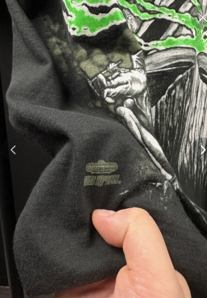 Led Zeppelin Wizard t-shirt. Legit or fake?