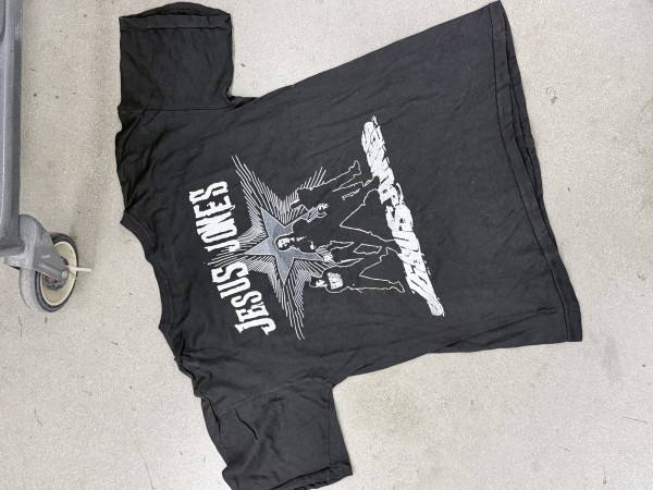 Id on this Jesus jones tee