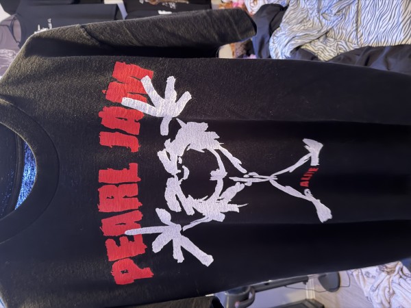 Pearl Jam Alive No backprint?
