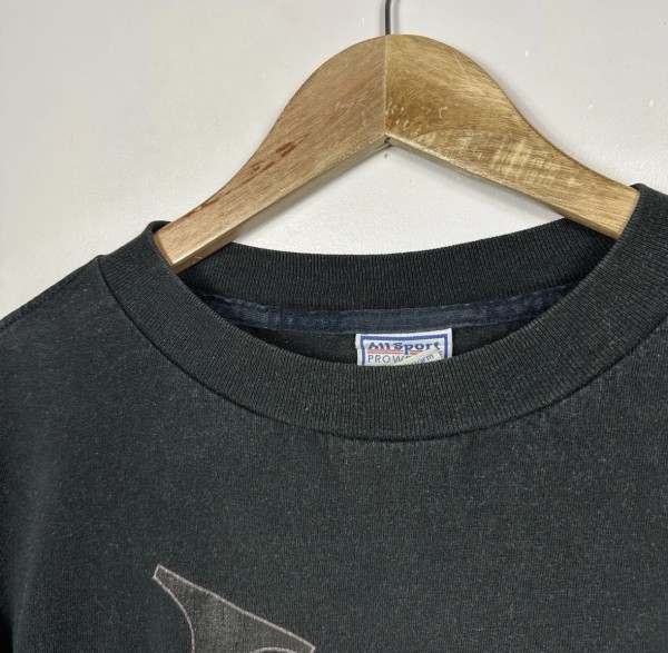 Need Auth on a 90s NIN Tee