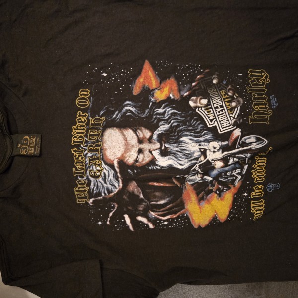 Real or fake 3d tshirt