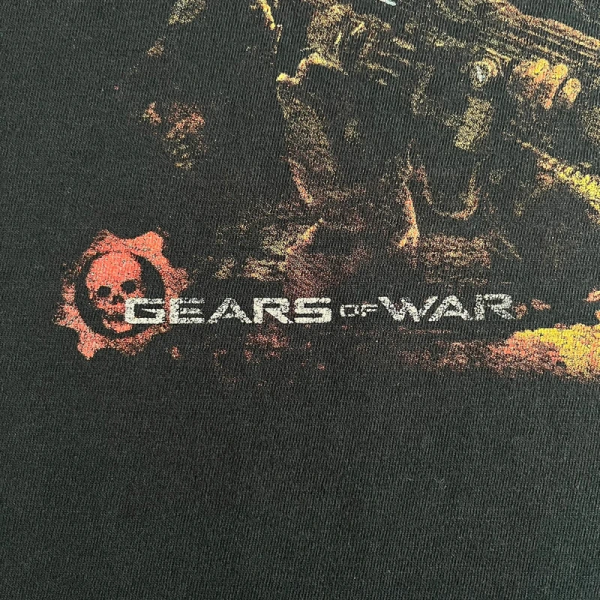 Gears of war xbox 360 t shirt ?