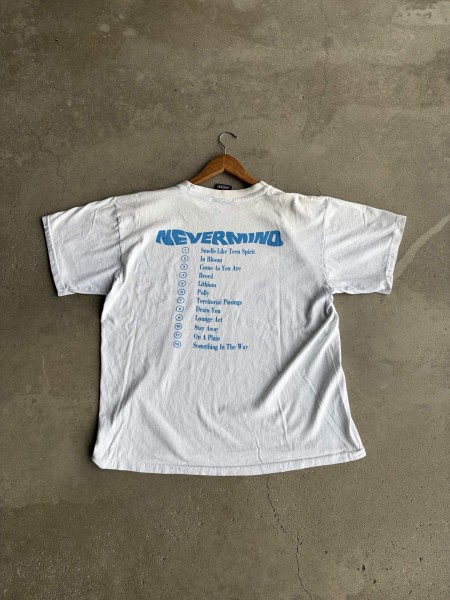 Nirvana Nevermind Giant Tag