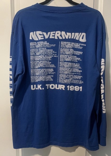 Gotta be fake right?? Nirvana crew T 91