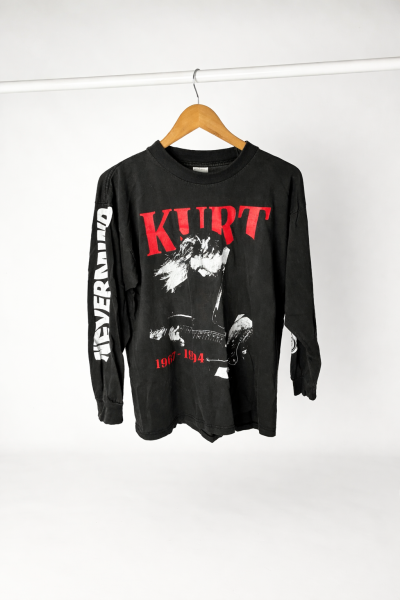 Kurt Cobain Memorial shirt