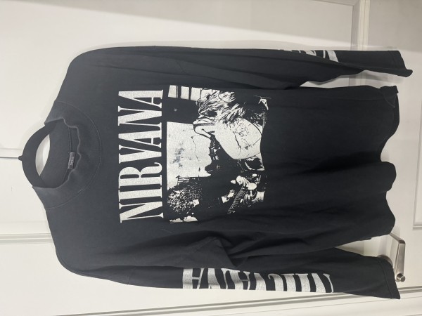 Nirvana bleach LS
