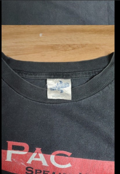 Legit check 2 pac Makaveli Death row records
