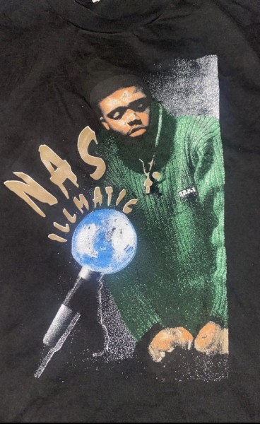 Legit check on this tultex tag and Cut tag nas Tshirt