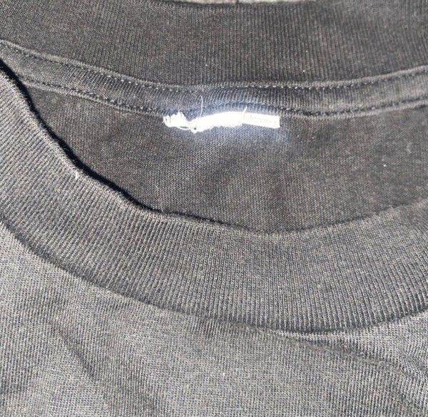 Legit check on this tultex tag and Cut tag nas Tshirt