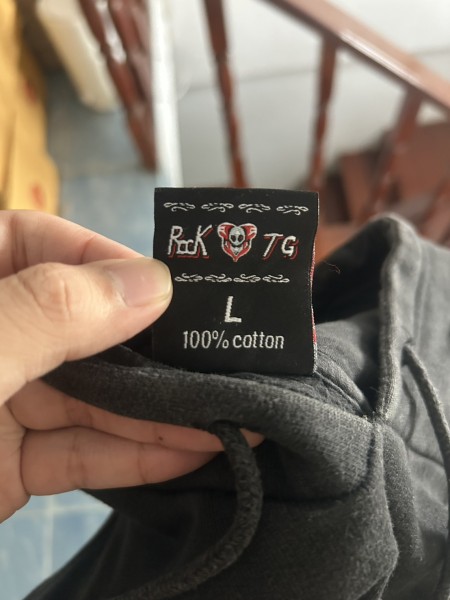 rock t g or rock tag?