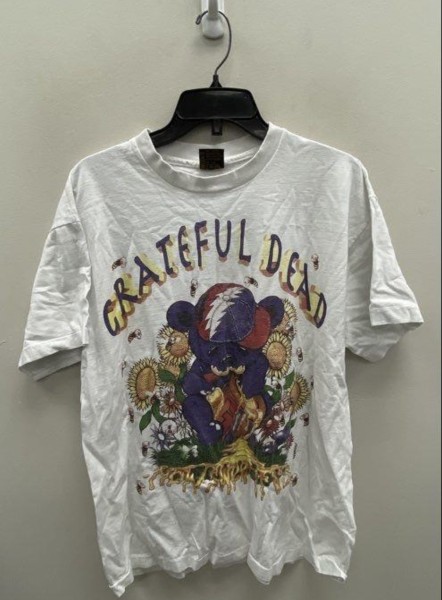 Brockum worldwide tag on Grateful Dead tee
