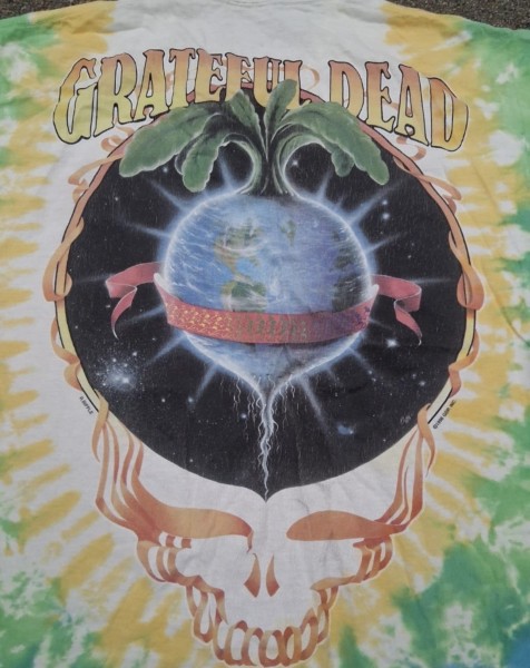 Authentication help on Liquid blue tag on Grateful Dead tee!!