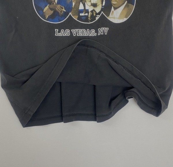 (Legit check) 2pac gang related vintage tee