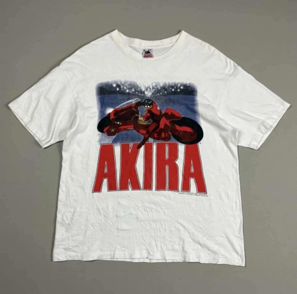 Hi! Would like to look for help in authenticating this shirt. Some say Legit some say Fake. Thank you!