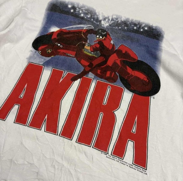 Hi! Would like to look for help in authenticating this shirt. Some say Legit some say Fake. Thank you!