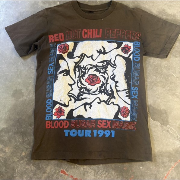 Red hot chili pepper(s)