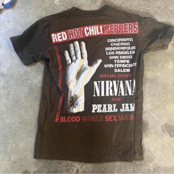 Red hot chili pepper(s)