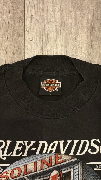 Harley-Davidson 3D Emblem graphic featuring a gas station