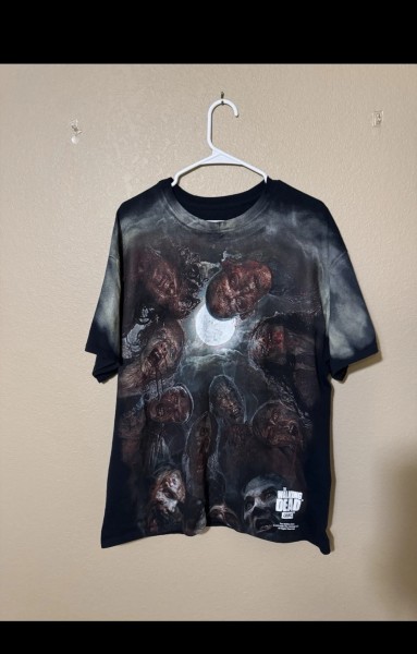 Size XL (not sure what shirt brand)