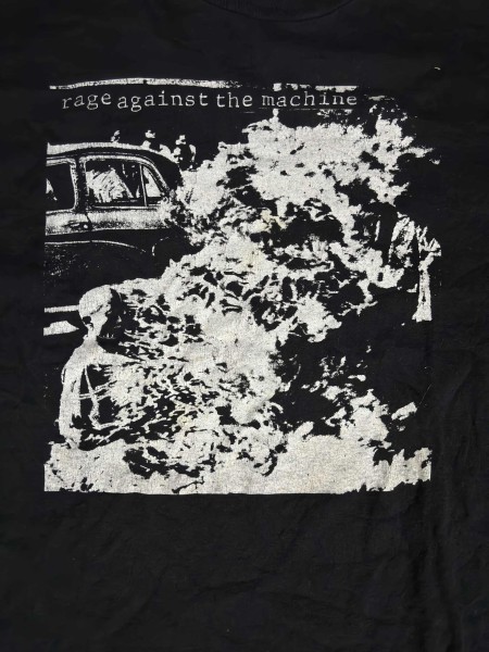 Found this crazy Rage Against The Machine
