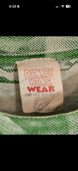 Vintage Donkey Kong Country AOP