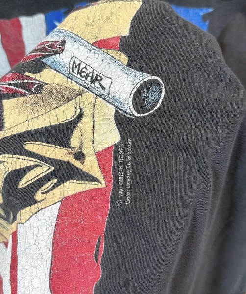 1991 guns n roses , legit check pls