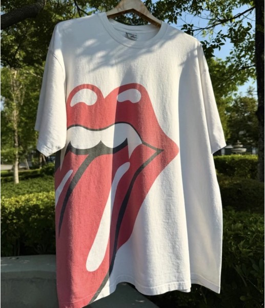 2002 Rolling Stones tshirt