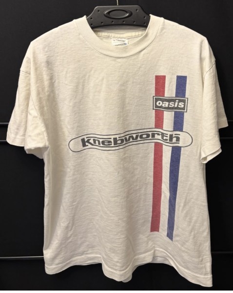 Oasis tshirt, legit check pls
