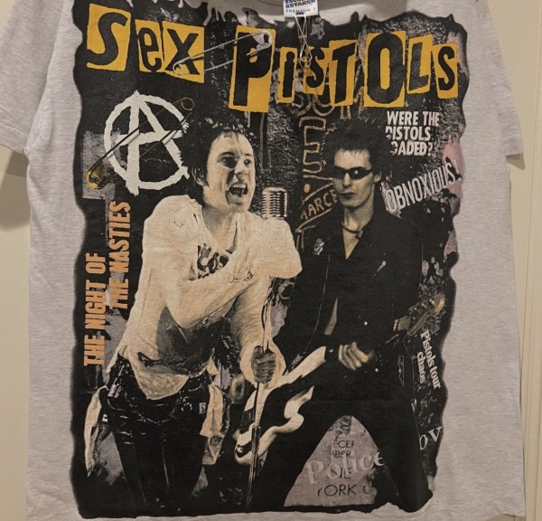 90s Sex Pistols Bootleg t, legit check pls