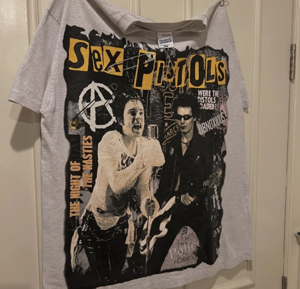90s Sex Pistols Bootleg t, legit check pls