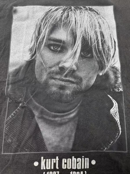 legit check for Kurt Cobain tee