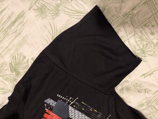 LC on michael jackson 1988 bad tour merch