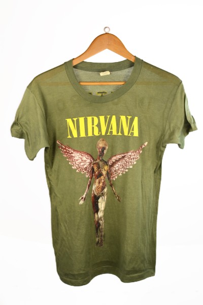 Authentication & dating request — Nirvana In Utero tee (Screen Stars tag)