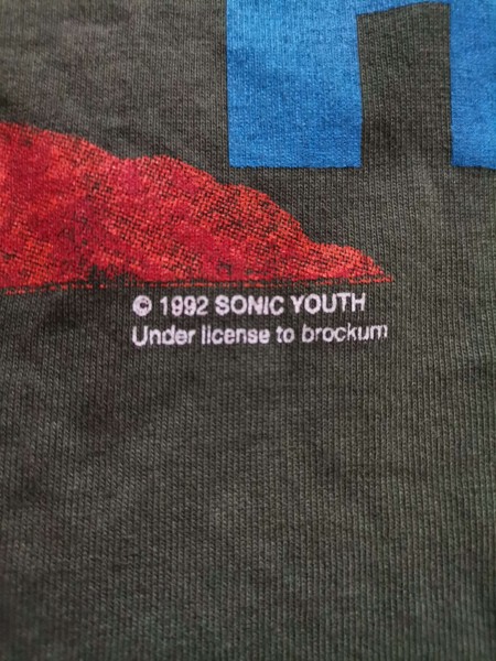 Legic Check and More Info On This Sonic Youth T-Shirt