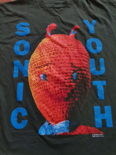 Legic Check and More Info On This Sonic Youth T-Shirt