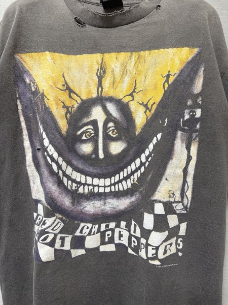 1994 Red Hot Chili Peppers Big Smile Giant Tag Legit Check