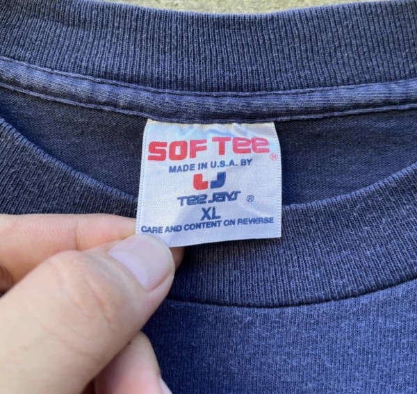 Legit Check -  90s Slowdive Souvlaki T Shirt