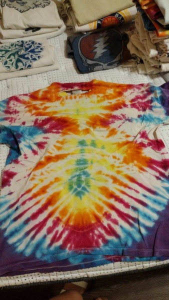 Family member passed inherited atleast 100 or more original Grateful Dead tee shirts