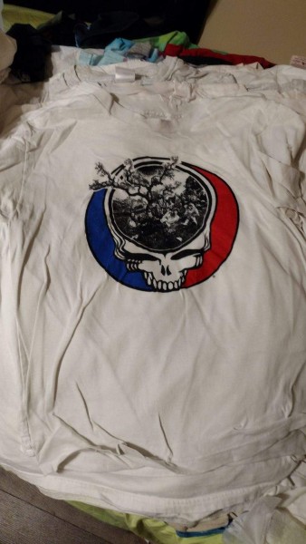 Family member passed inherited atleast 100 or more original Grateful Dead tee shirts