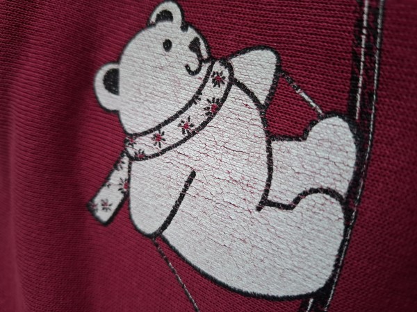 Legit check - Hanes skiing bear sweatshirt