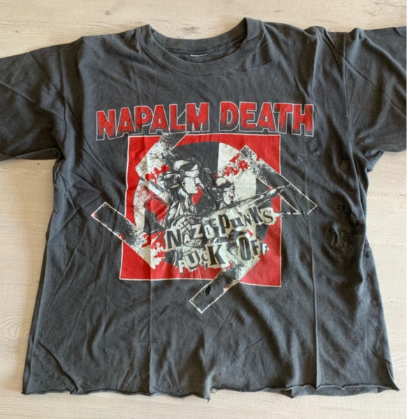 Legit check: Napalm Death "Nazi Punks Fuck Off" Tee