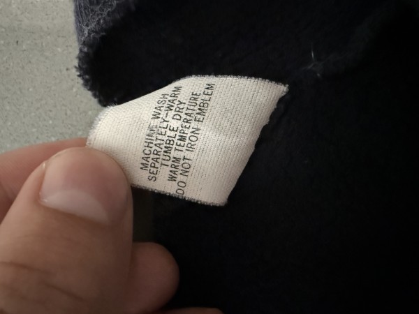 WHAT is this 😭 70s? collegiate pacific cropped sweatshirt