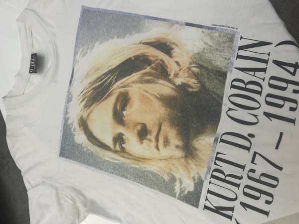 Needs legit check. Kurt Cobain memorial tee