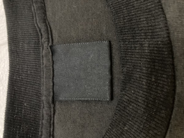 cant read worn 3D tag - what size is shirt?