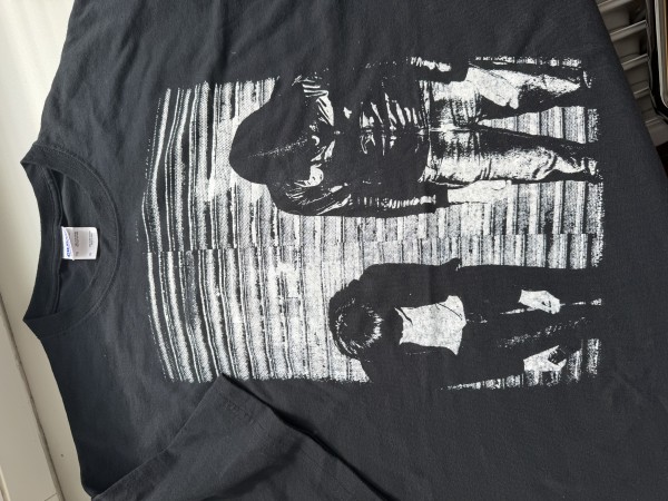 Crystal castles tee legit check